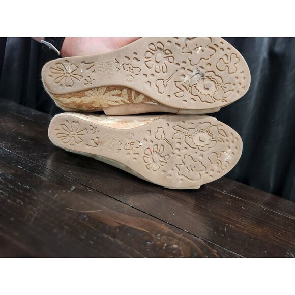 Mootsie Tootsie Tabor Beige Wedge Mule Sandal/Sz. 9M, EUC - Picture 7 of 9